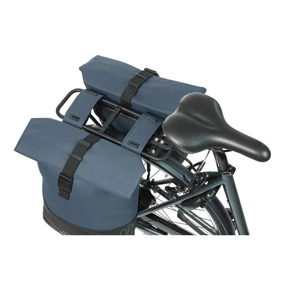 Basil fietstas dubbel Cove 28-32L - Fietsenconcurrent.nl